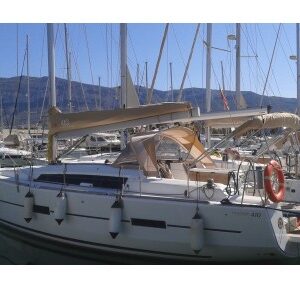 DUFOUR 410 GRAND LARGE "ZOE"